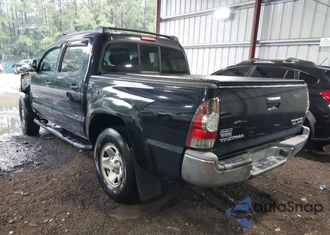 2013 Toyota Tacoma Prerunner V6 z USA, uszkodzony, nr VIN 3TMJU4GN1DM145875